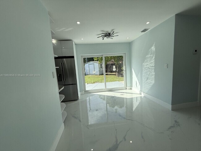 Building Photo - 11805 SW 185th St