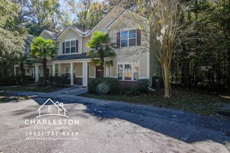 Building Photo - 100 Chinquapin Dr