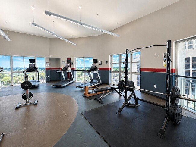 Building Photo - 7270 SW 89th St