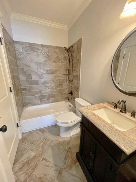 Building Photo - 1820 Enclave Hollow Ln E