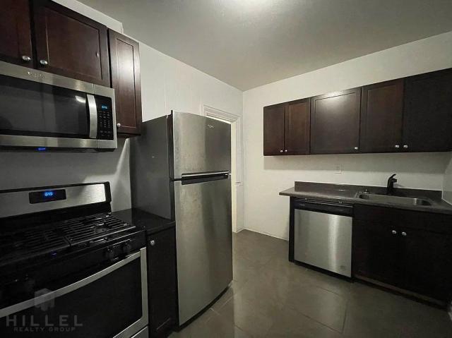 Primary Photo - 1 bedroom in ASTORIA NY 11106