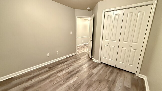 Building Photo - 1813 Clayton Cove Dr NW