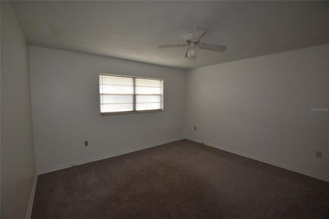 Building Photo - 2762 Clear Cove Ln