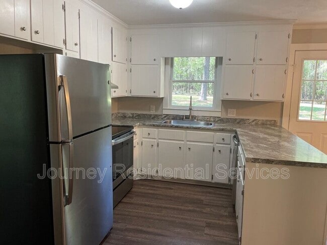 Building Photo - 1605 Owls Nest Rd