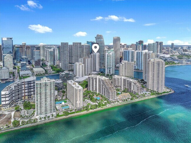 Building Photo - 901 Brickell Key Blvd