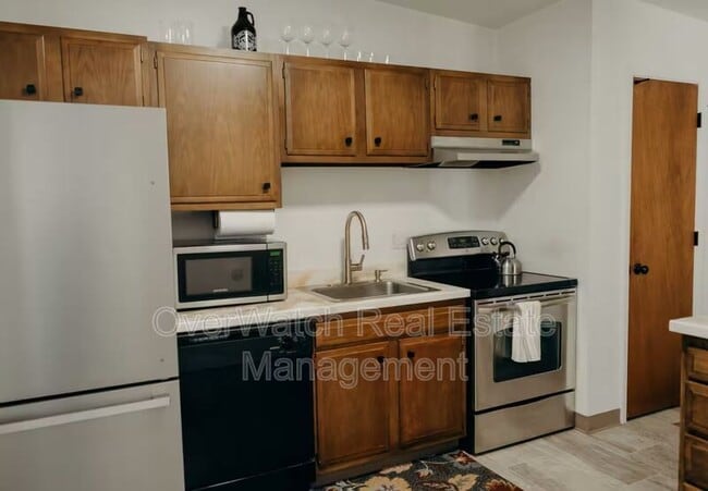 Building Photo - 3009 W 33rd Ave