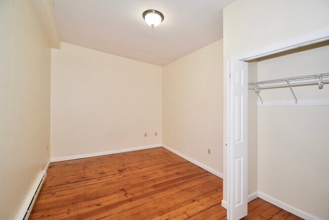 Building Photo - 181 Chestnut St