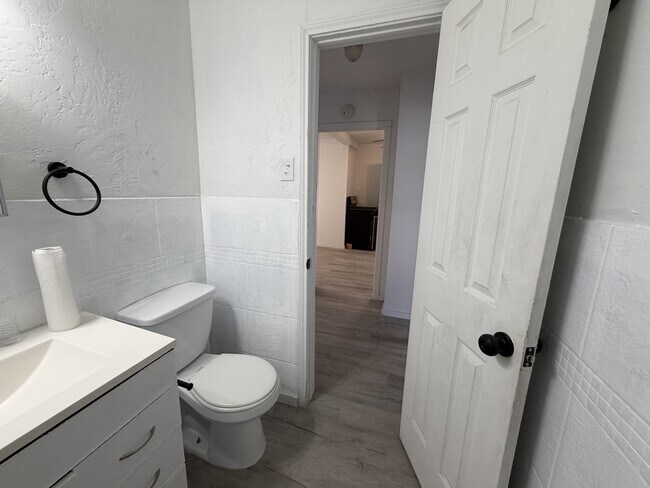 Building Photo - 317 Choctaw Trce