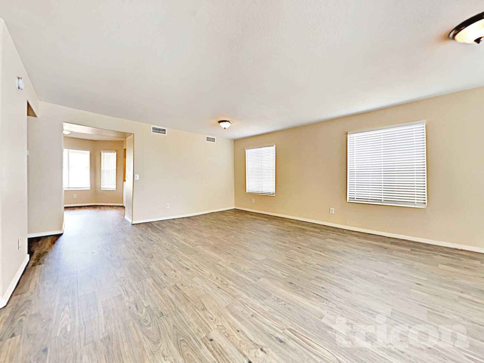 Building Photo - 8668 W Hubbell St