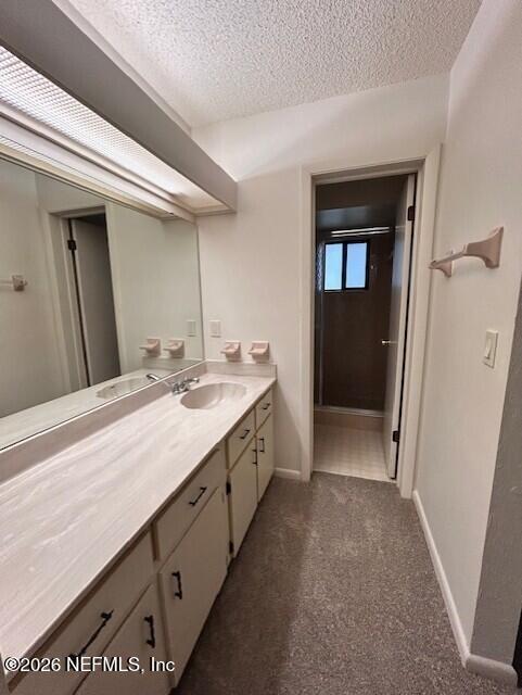 Building Photo - 46 Hembury Ln