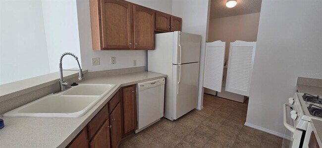 Building Photo - 1009 Ridgeville Rd