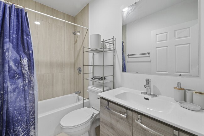 Building Photo - 2906 65th St W