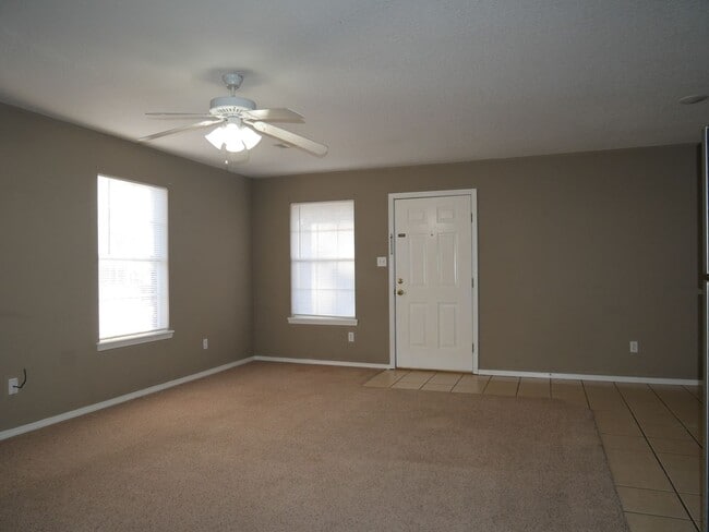 Building Photo - 5003 S 30th St