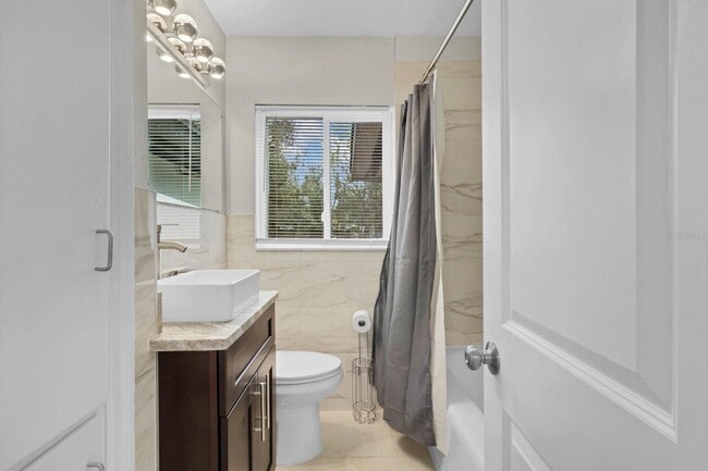 Building Photo - 5838 Sage Dr