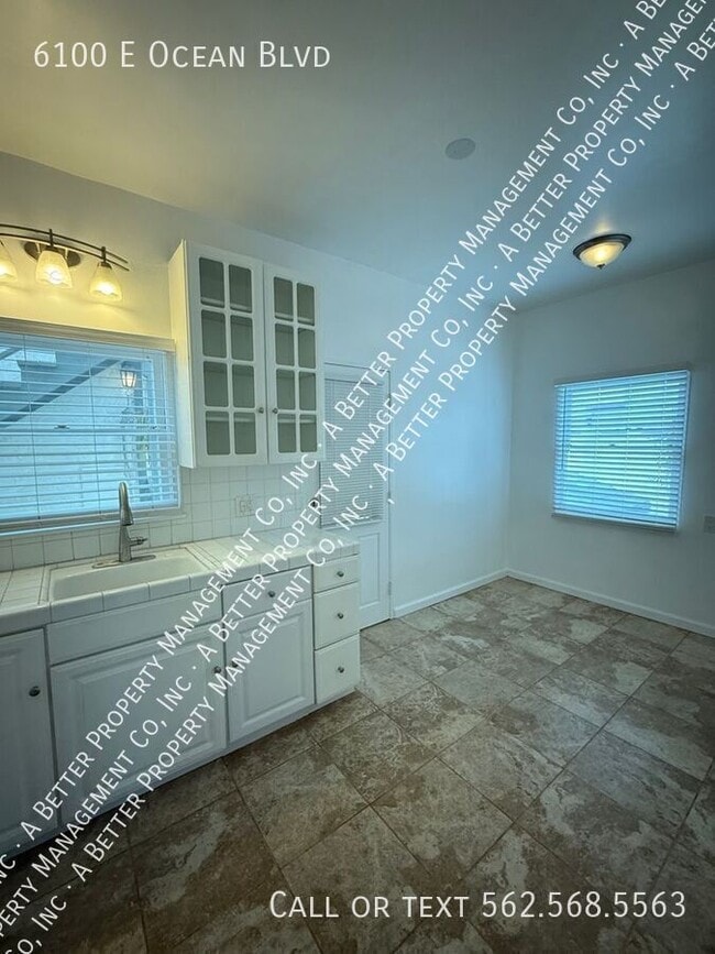 Building Photo - 6100 E Ocean Blvd