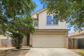 Building Photo - Spacious Two-Story Home in Prime Laurel Canyon Location