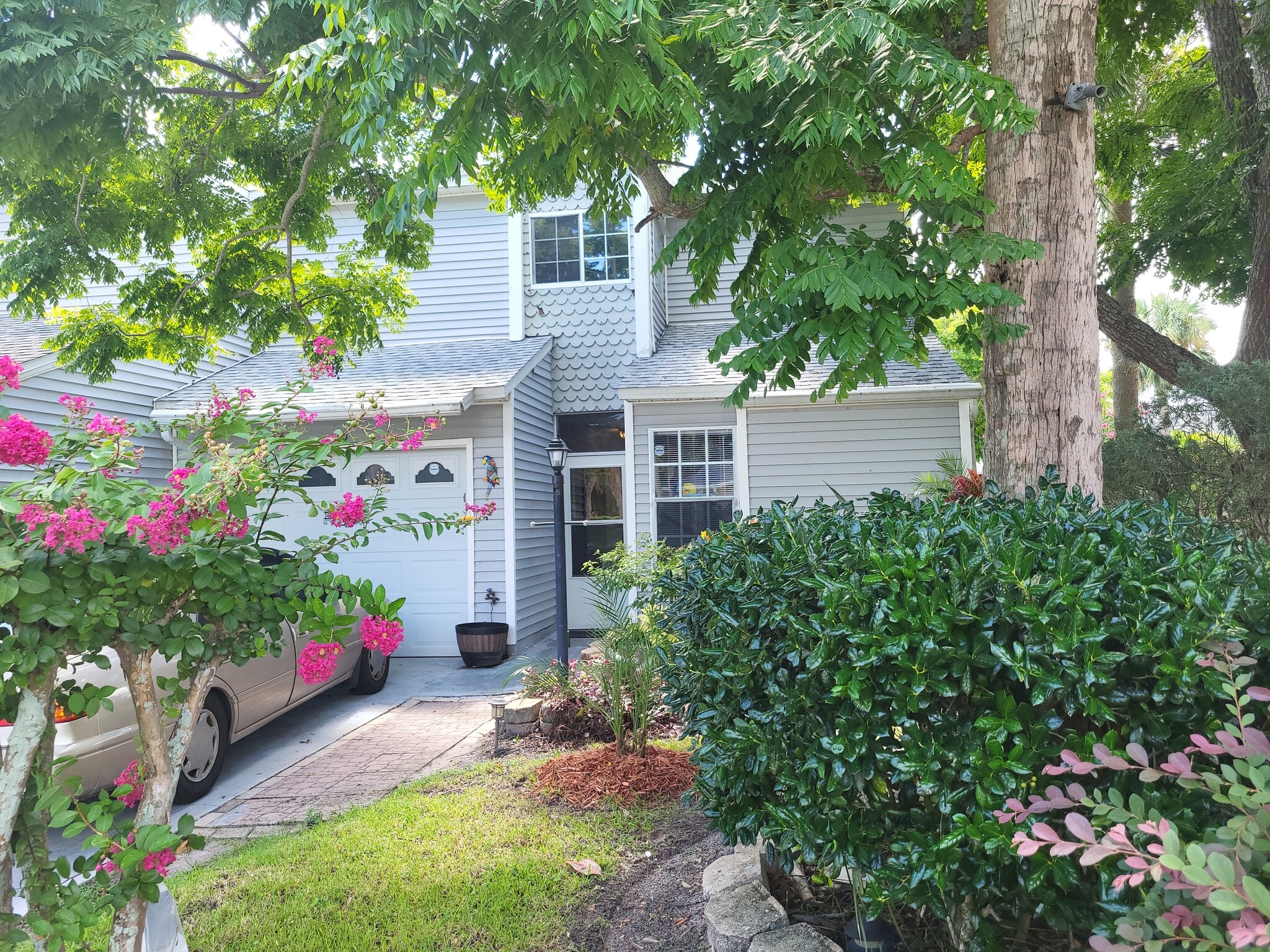 Building Photo - 149 Northshore Cir