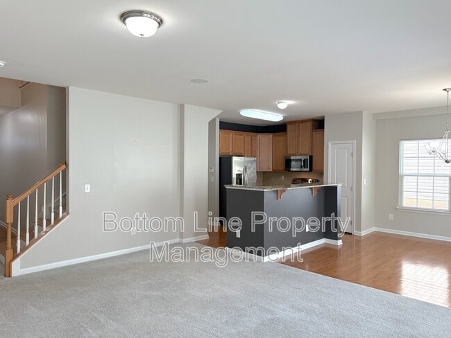 Building Photo - 7562 Red Mulberry Way