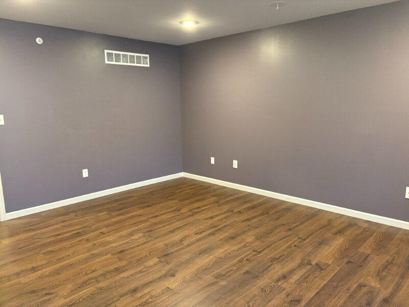 Building Photo - 3098 Goshen Dr