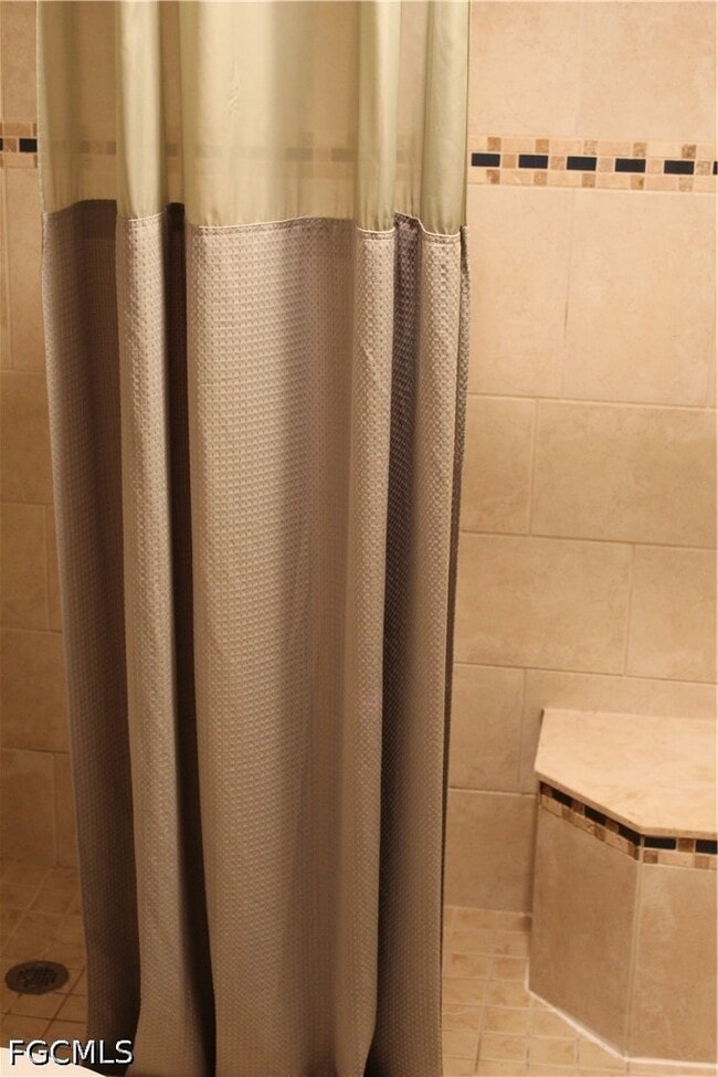 Building Photo - 25806 Cockleshell Dr