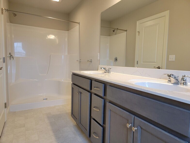 Building Photo - 169 Sage Blvd