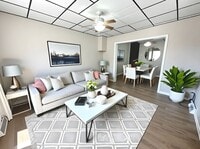 Building Photo - 1 Bedroom with Bonus Room in Lebanon!