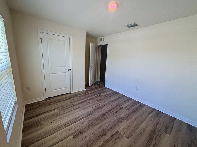 Building Photo - Beautiful 4-Bedroom Modern Home in the Desirable Brookside Community | Ruskin