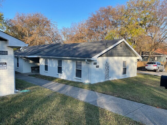 Primary Photo - 2936 Torbett St