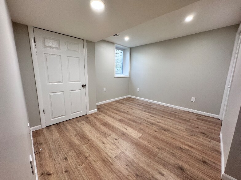 Building Photo - 4316 Josephine Ave
