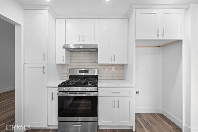 Building Photo - 2982 La Vista Ave