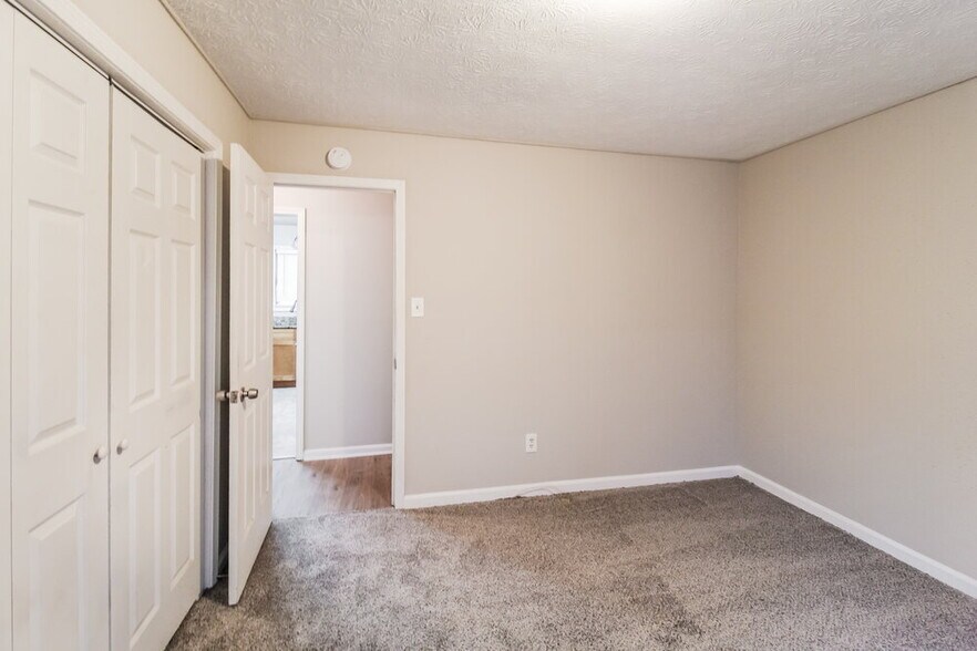 Building Photo - 2794 Sardis Dr