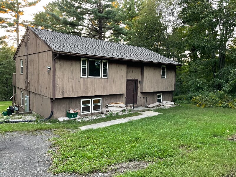 Building Photo - 27 N Hillside Rd