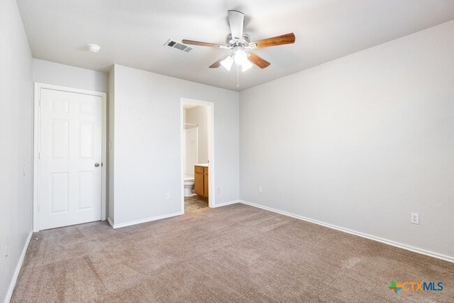 Building Photo - 832 Sagewood Trail