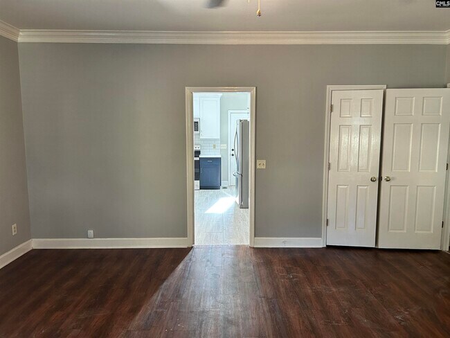 Building Photo - 305 Dean Hall Ln