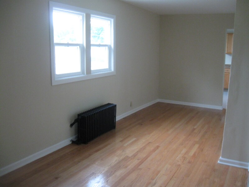 Building Photo - 2529 N Austin Ave