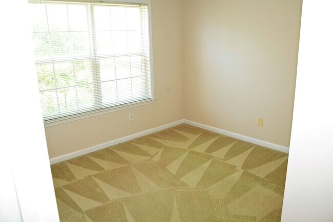 Building Photo - 11512 Fox Hill Dr