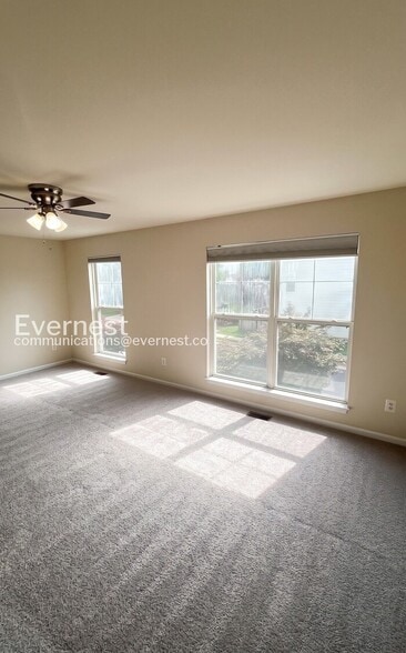 Building Photo - 13422 Burrough Farm Dr