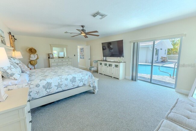 Building Photo - 5021 Porpoise Pl