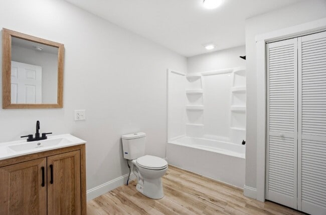 Building Photo - Spacious inside and out! Freshly painted!  3-Bedroom Rental Home – Comfort & Convenience!