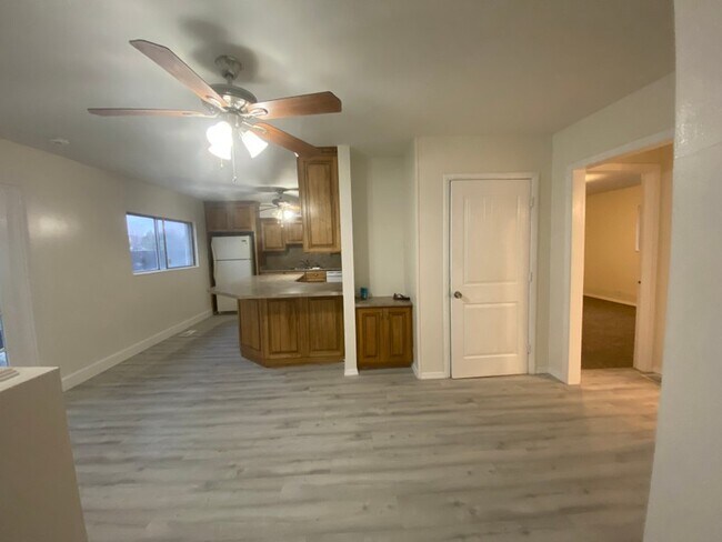 Building Photo - 9322 S 1300 W