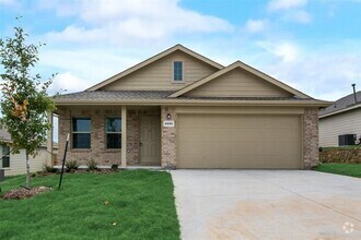 Building Photo - 8445 Fawn Creek Dr