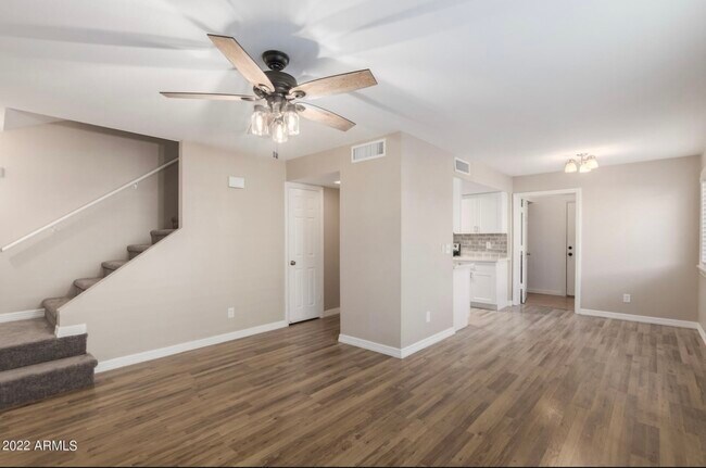 Building Photo - 1220 N 85th Pl