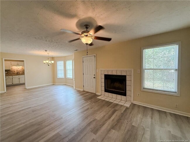 Building Photo - 5909 Idol Ct