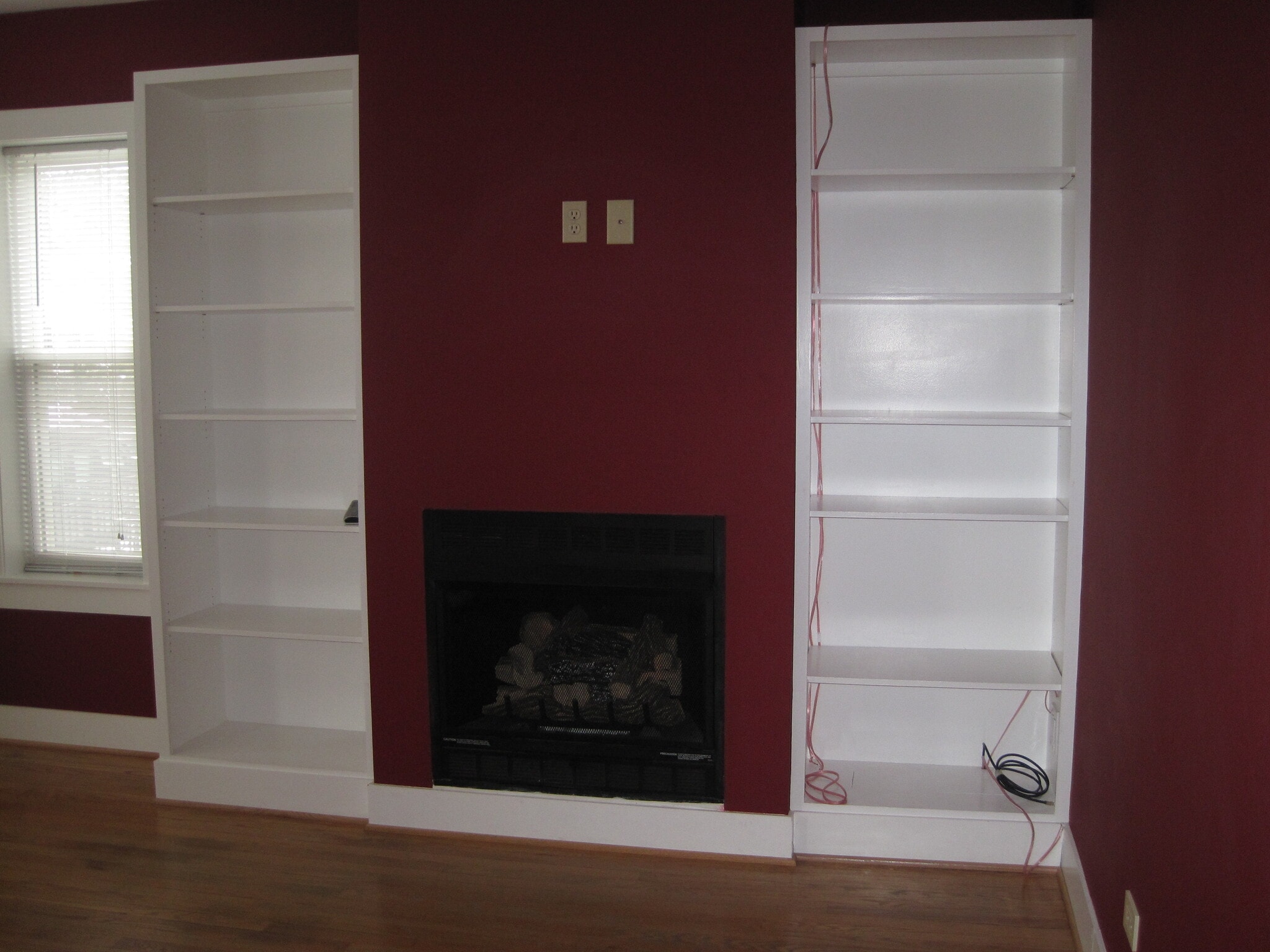 Fire place in living room - 2937 N Dawson Ave