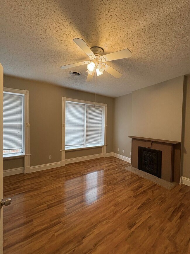 Building Photo - High end, 3 bedroom single family home in The Grove!