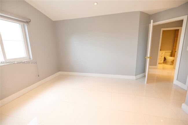 Building Photo - 8826 W Flagler St