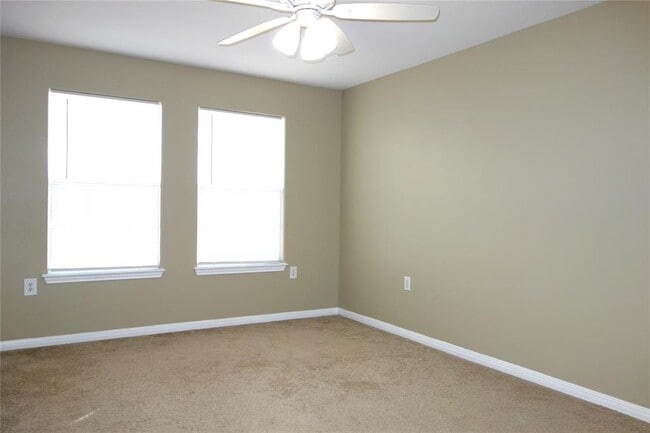 Building Photo - 6308 Perlita Dr