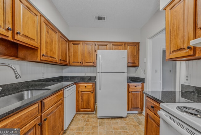 Building Photo - 207 Harwell Ave