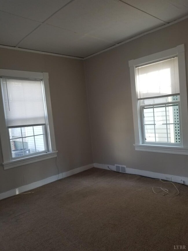 Building Photo - 9 W Princeton Cir Cir