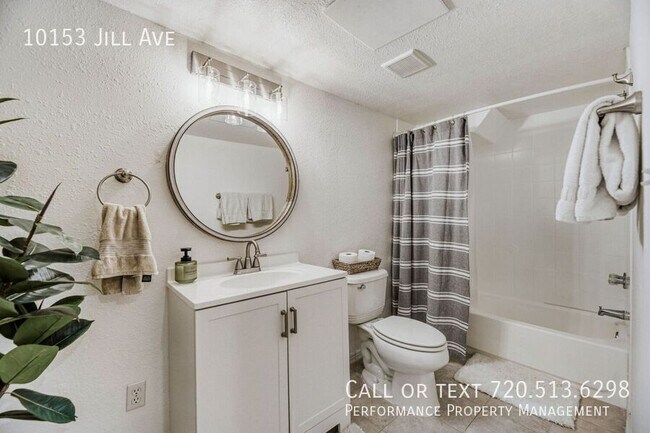 Building Photo - 10153 Jill Ave